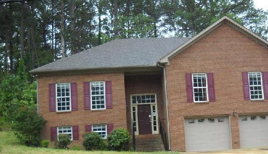 557 Oak Drive East, Trussville, AL Main Image