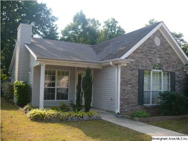 147 Hidden Creek Cir, Pelham, AL Main Image