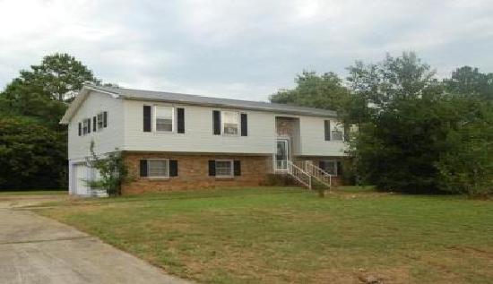 6229 Cane Creek Drive, Anniston, AL Main Image