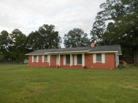 600 N ARMSTRONG AVE, BAY MINETTE, AL Main Image