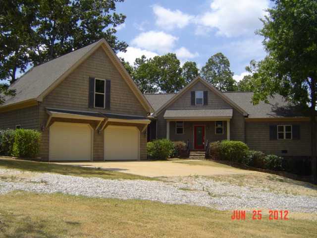 345 W Lakeview Dr, Tallassee, Alabama  Main Image