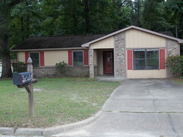 2517 Creekwood Dr, Dothan, AL Main Image