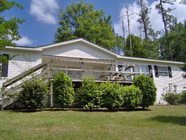 508 West Holiday Dr., Abbeville, AL Main Image