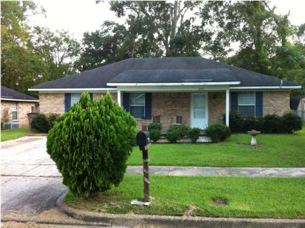 2521 Oakmont Ct, Mobile, AL Main Image