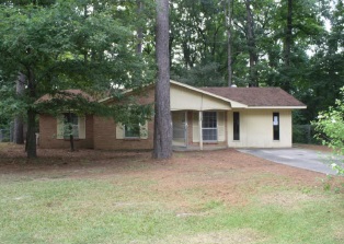 318 Tanglewood Dr, Monticello, AR Main Image