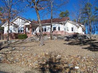 6 Almazan Way, Hot Springs Village, AR Main Image