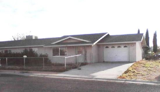 1915 Hoover St, Kingman, AZ Main Image