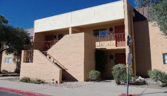 1339 E Fort Lowell, Tucson, AZ Main Image