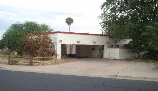 859 North Pioneer Drive, Mesa, AZ Main Image
