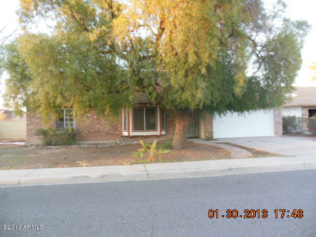 1062 W Natal Ave, Mesa, Arizona  Main Image