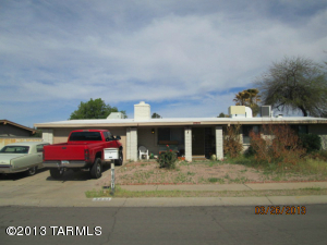 7801 N Casimir Pulaski Ave, Tucson, Arizona  Main Image