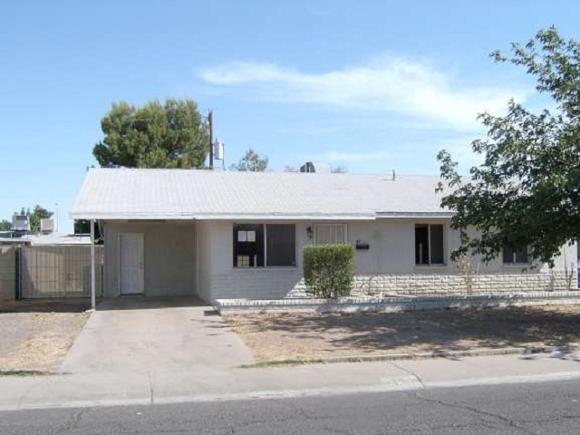 8135 West Indianola Avenue, Phoenix, AZ Main Image