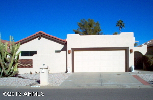 10416 E Elmhurst Dr, Sun Lakes, AZ Main Image