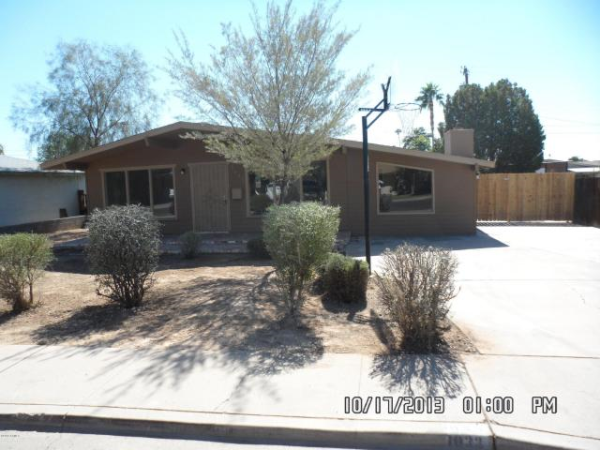 1033 E Dolphin Ave, Mesa, AZ Main Image