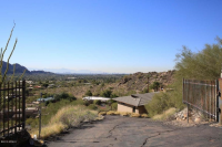 5705 E ARROYO Road, Paradise Valley, AZ Image #9435277