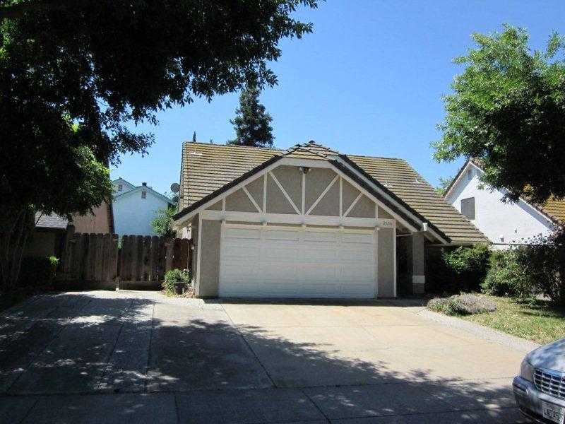 2536 Black Walnut Dr, Modesto, CA Main Image