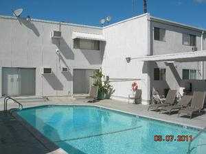 7127 Coldwater Canyon Ave Apt 11, North Hollywood, CA Main Image