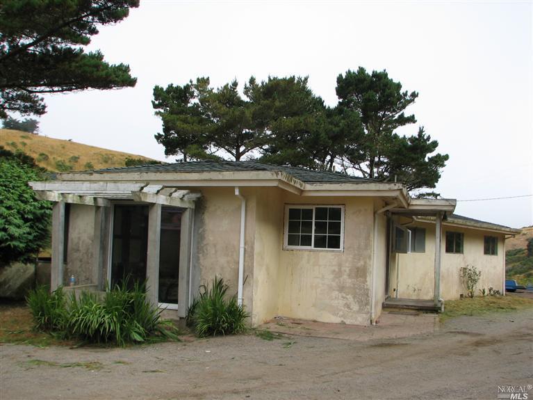 25405 Hwy 1, Point Arena, CA Main Image
