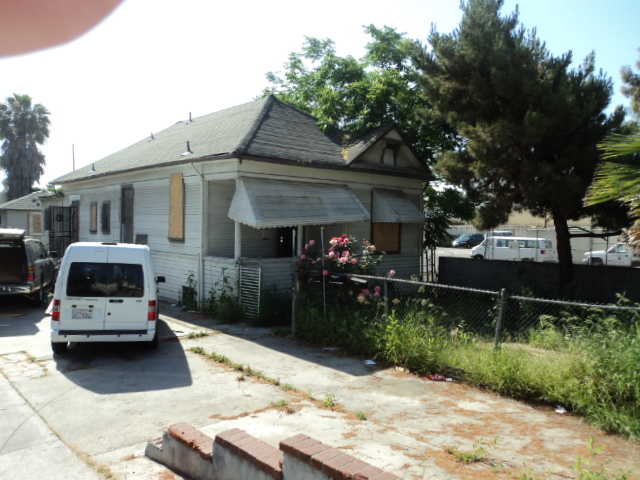 1838 Griffin Ave, Los Angeles, CA Main Image