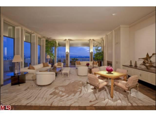 9255 Doheny Rd #PENT2, West Hollywood, CA Main Image