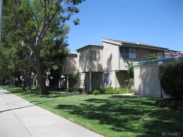 10720 Woodley Ave #3, Granada Hills, CA Main Image