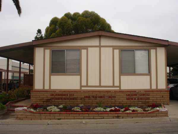 19009 Laurel Park Rd.  #32, Rancho Dominguez, CA Main Image