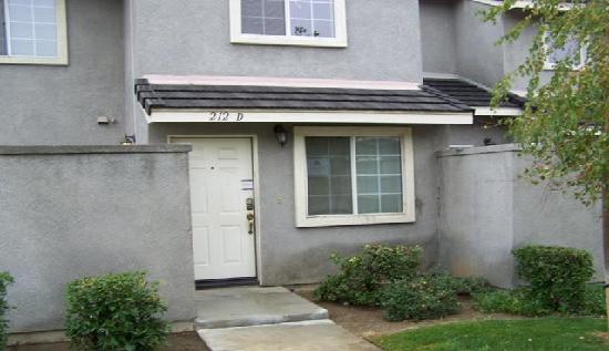 212 Walnut Avenue Unit D, Rialto, CA Main Image