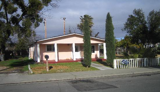 1247 -1249 Armfield Avenue, Woodland, CA Main Image