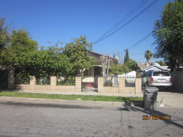 1243 Hewitt St, San Fernando, CA Main Image
