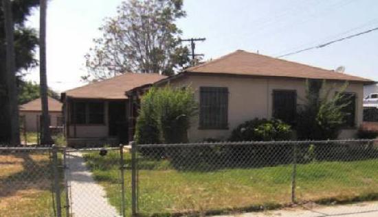 109 -111 S Holly Avenue, Compton, CA Main Image