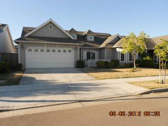 386 E Stanley Ave, Reedley, CA Main Image