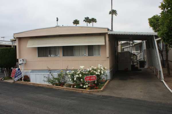 5200 Heil Avenue, #5, Huntington Beach, CA Main Image