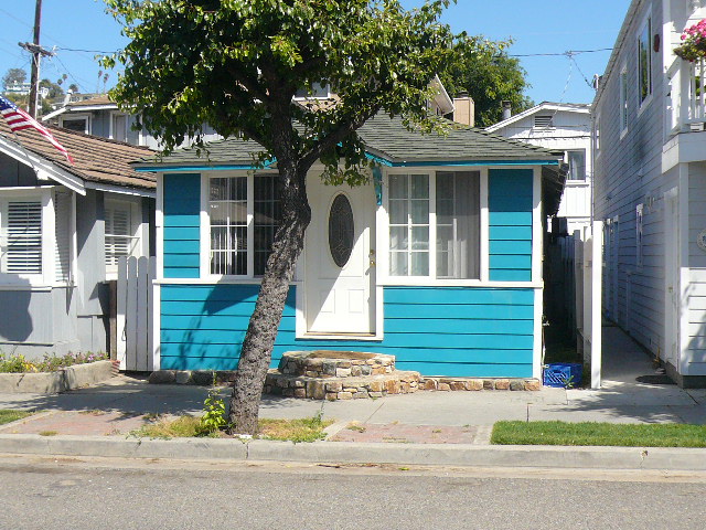 306 Sumner Avenue, Avalon, CA Main Image