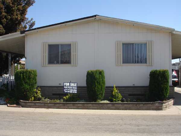 19009 LAUREL PARK RD.  #56, Rancho Dominguez, CA Main Image