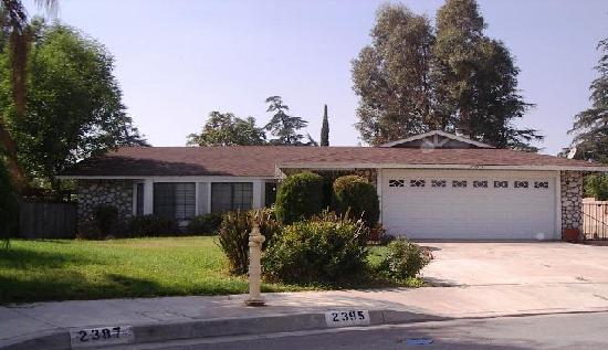 2395 West Chatka Lane, San Bernardino, CA Main Image