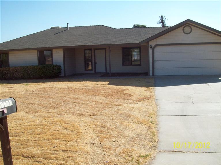 25632 Walden Ave, Madera, California  Main Image