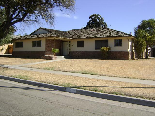 6022 N 7th St, Fresno, California  Main Image