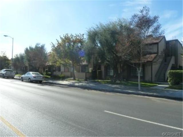 7225 Shoup Ave Apt 36, West Hills, California  Main Image