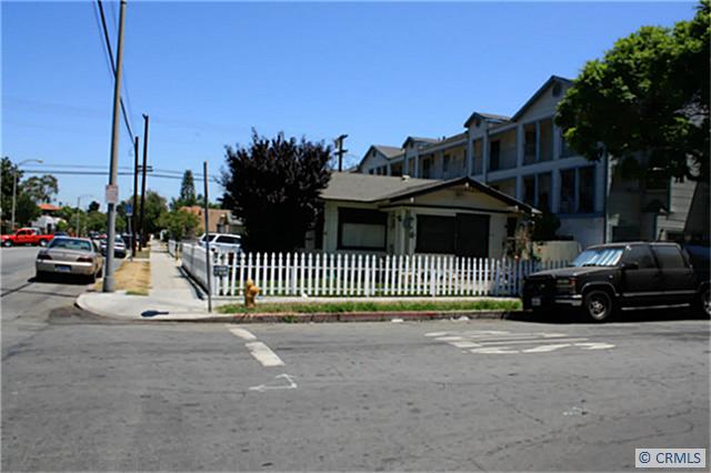 1096 Stanley Ave, Long Beach, California  Main Image