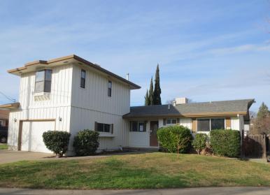 630 Armstrong Ct, Red Bluff, CA Main Image