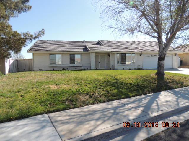 12353 Mammoth Dr, Victorville, California Main Image