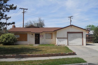 684 Parsons Street, Hanford, CA Main Image