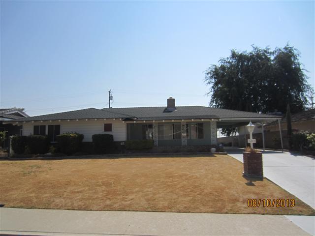 3208 Olympic Dr, Bakersfield, CA Main Image