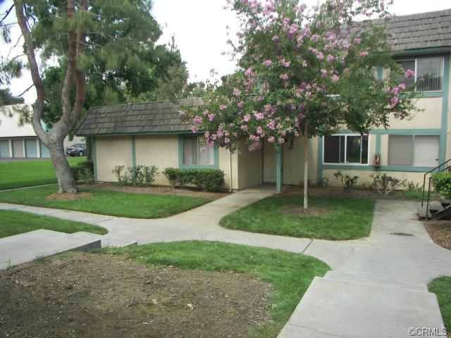 1454 Clemson Way # 38, Riverside, California  Main Image