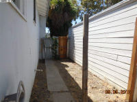 515 Flora St, Martinez, California  Image #7244000
