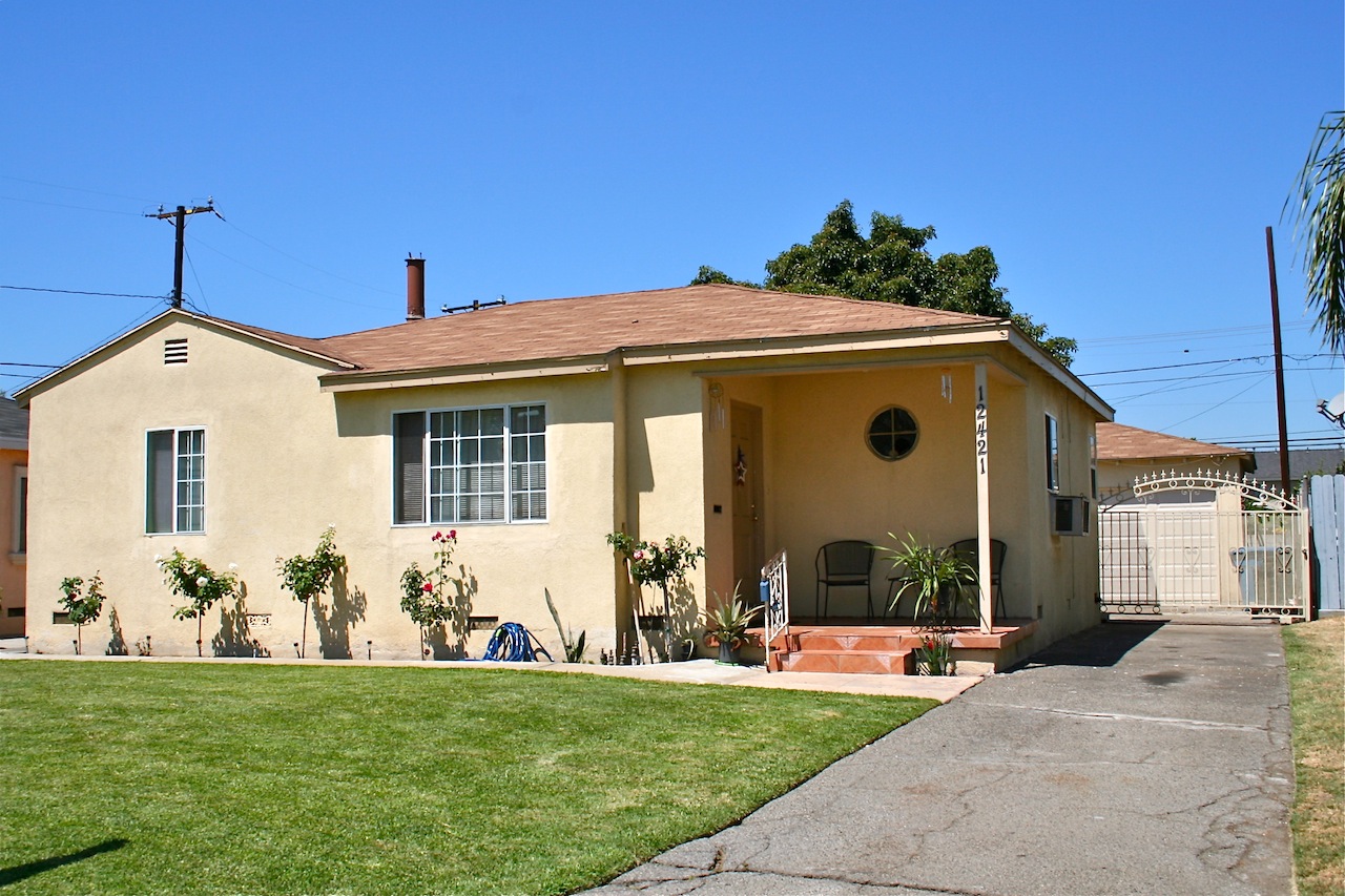 17421 Parrot Ave, Downey, CA Main Image