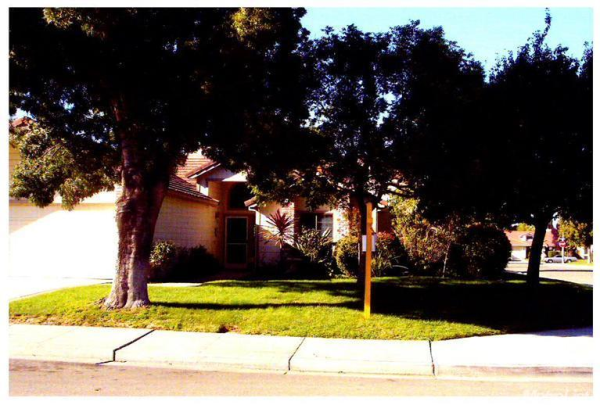 2211 Hillcrest Dr, Tracy, CA Main Image