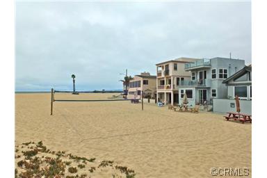 1607 Seal Way, Seal Beach, CA Main Image