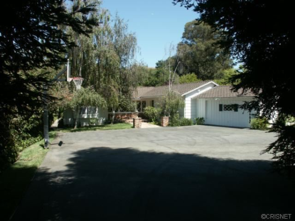 4654 White Oak Avenue, Encino, CA Main Image
