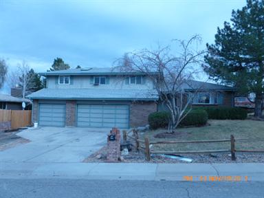 4826 S Oak Ct, Littleton, Colorado  Main Image